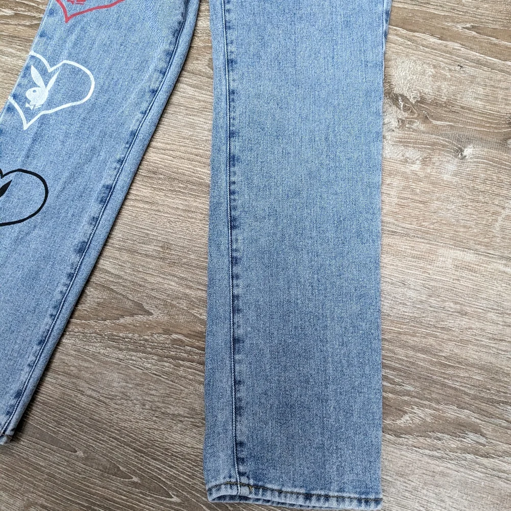 Playboy By PacSun Medium Blue Graphic Straight Leg Jeans Button Fly Size 24